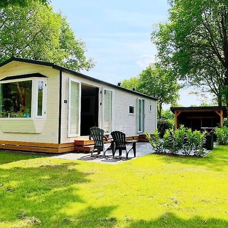 Camping De Pallegarste Chalet 119 Marienberg Exterior photo